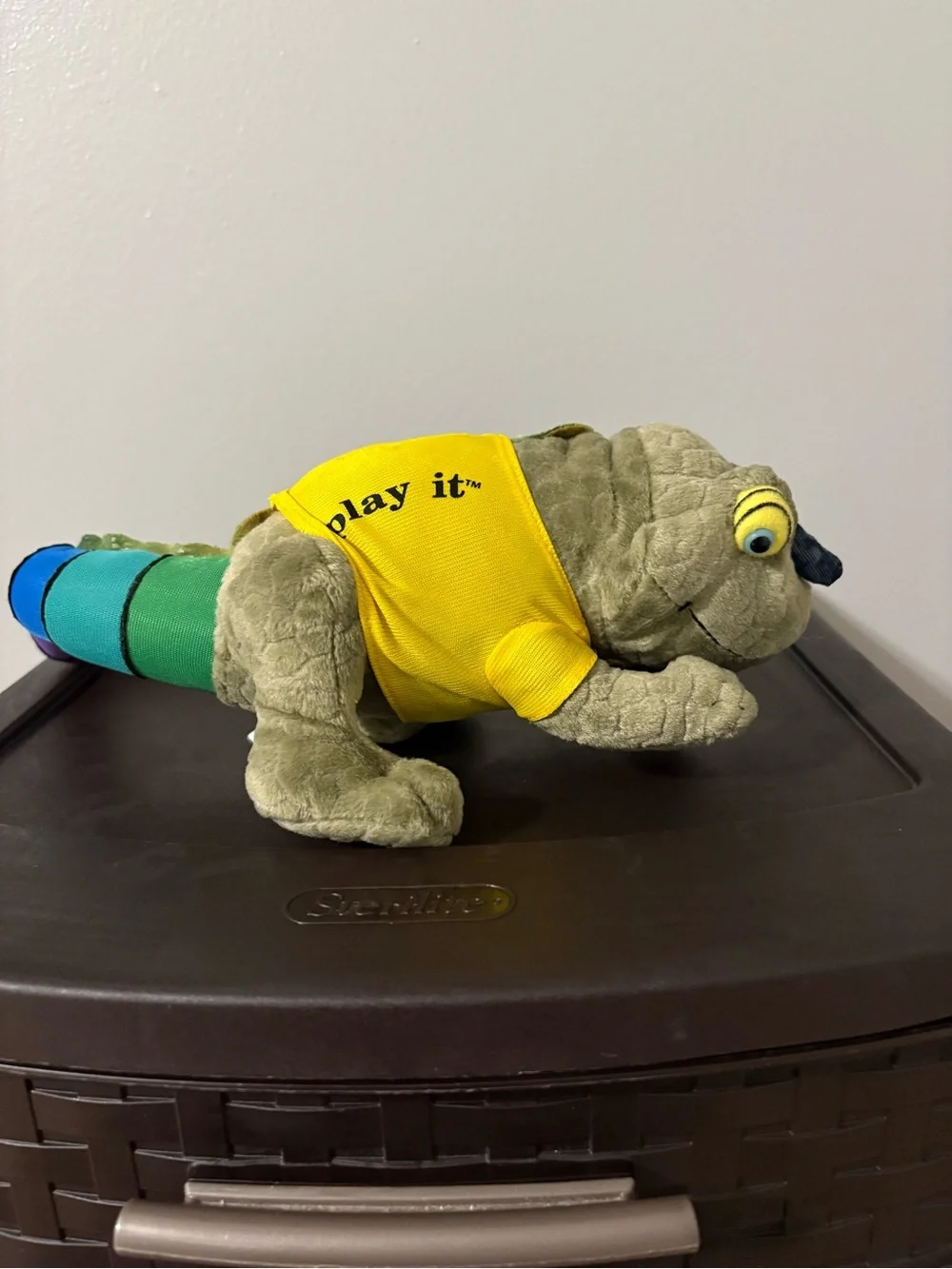 Play It Plush Chameleon in Yellow Shirt with Rainbow Tail